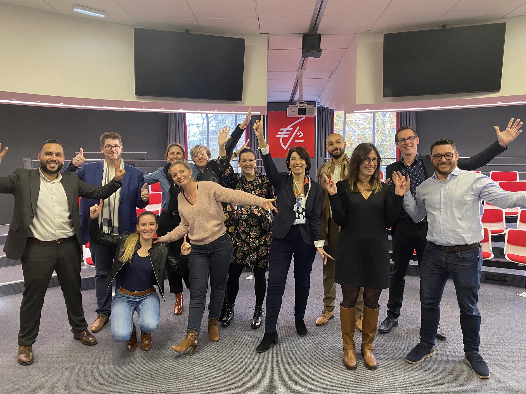 Samuelle Sixou et les participants, formation Manager avec les Neurosciences
